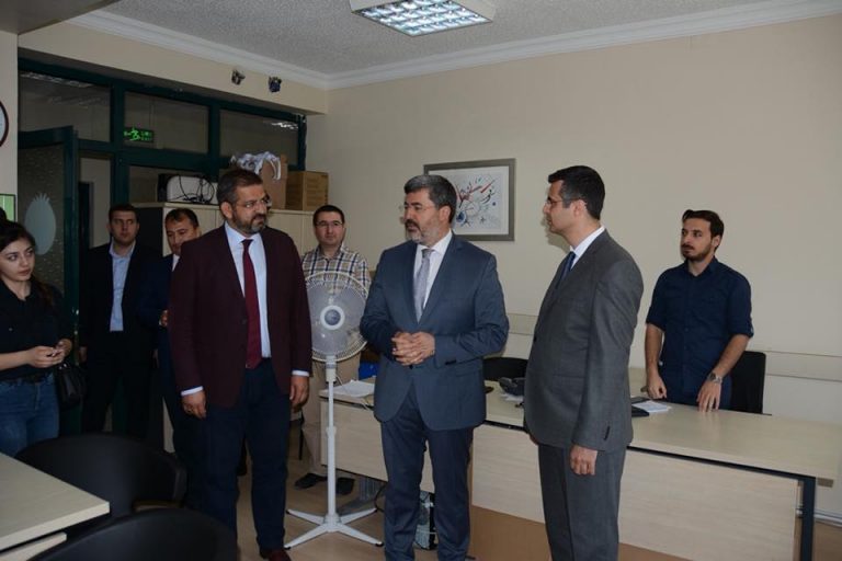 34445907_1740608892690141_3162120597383675904_n_1740608862690144