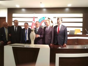 35052200_1745404902210540_3553783960800591872_n_1745404855543878