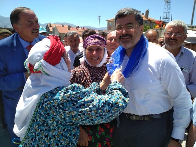 35236671_1749627495121614_7700516778476044288_n_1749627485121615