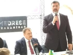 35401679_1753759358041761_6325839712875446272_n_1753759311375099