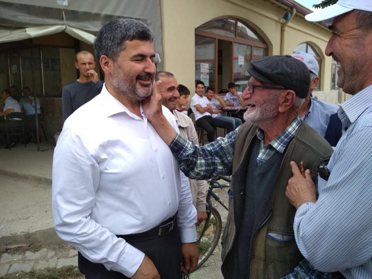 35734877_1756854384398925_4656685146701824000_n_1756854377732259