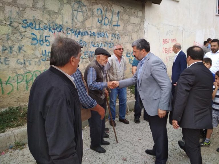 35796742_1758521990898831_5812663916404146176_n_1758521974232166