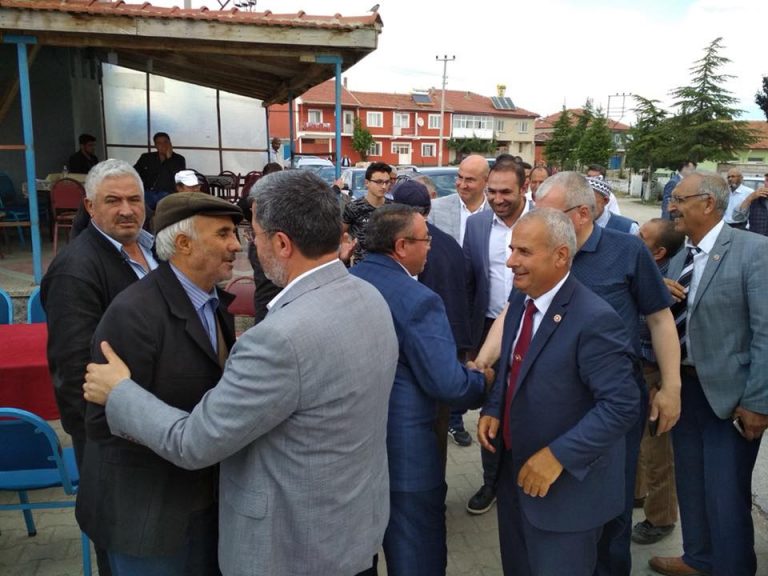 35802222_1757029077714789_4754208916097728512_n_1757029074381456