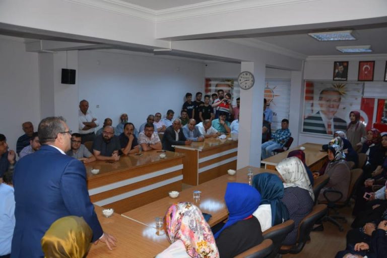 37199427_1798674426883587_4343692402892996608_n_1798674416883588