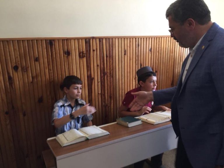 37549571_1809456285805401_6077960339721289728_n_1809456282472068