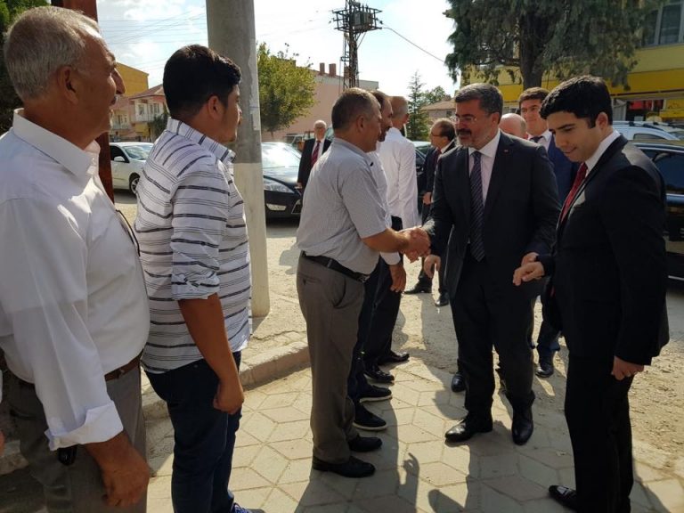 39891544_1864902686927427_7940433166299299840_n_1864902676927428