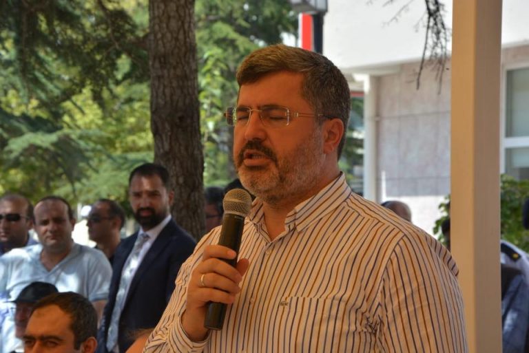 40062165_1868113869939642_1019801849420578816_n_1868113863272976