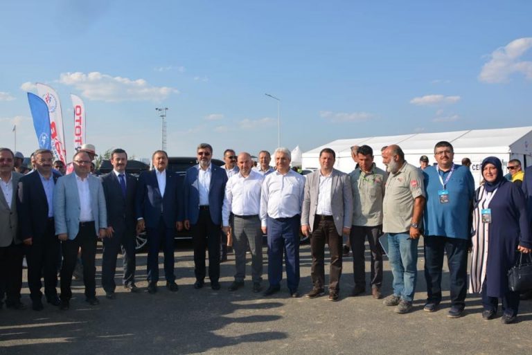 40628835_1879721618778867_7901326063140077568_n_1879721612112201