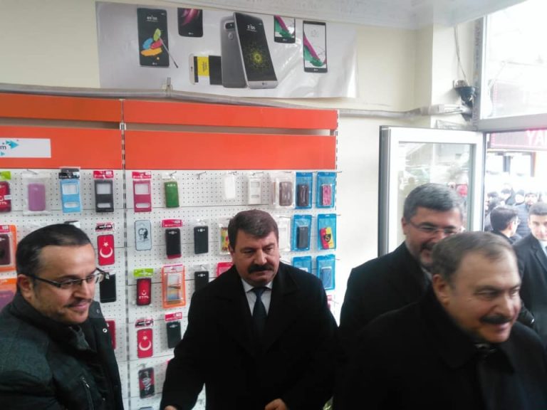 52901597_2130932960324397_863051468855312384_n_2130932956991064