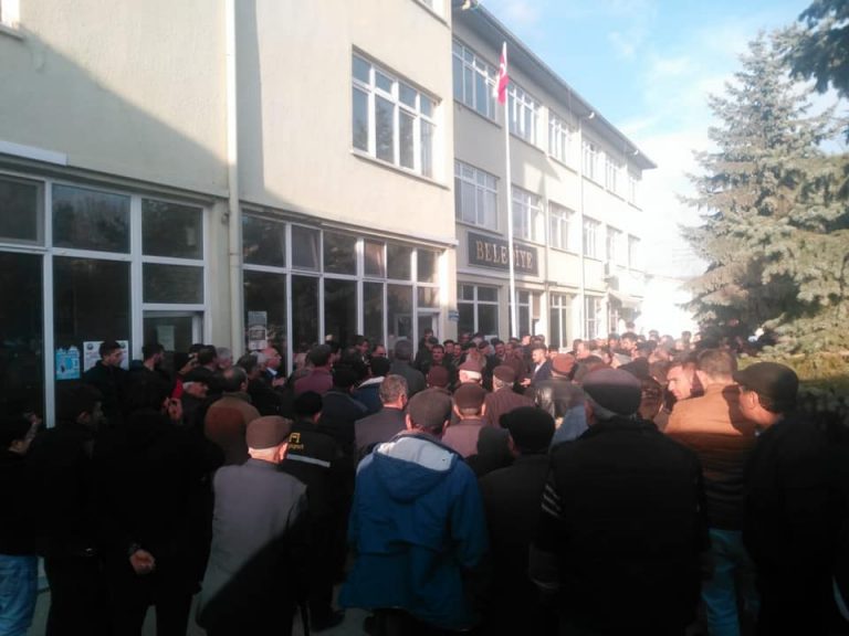 52905757_2134114850006208_5548843772130885632_n_2134114840006209