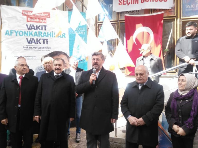 52973984_2131021140315579_8544535924392853504_n_2131021130315580