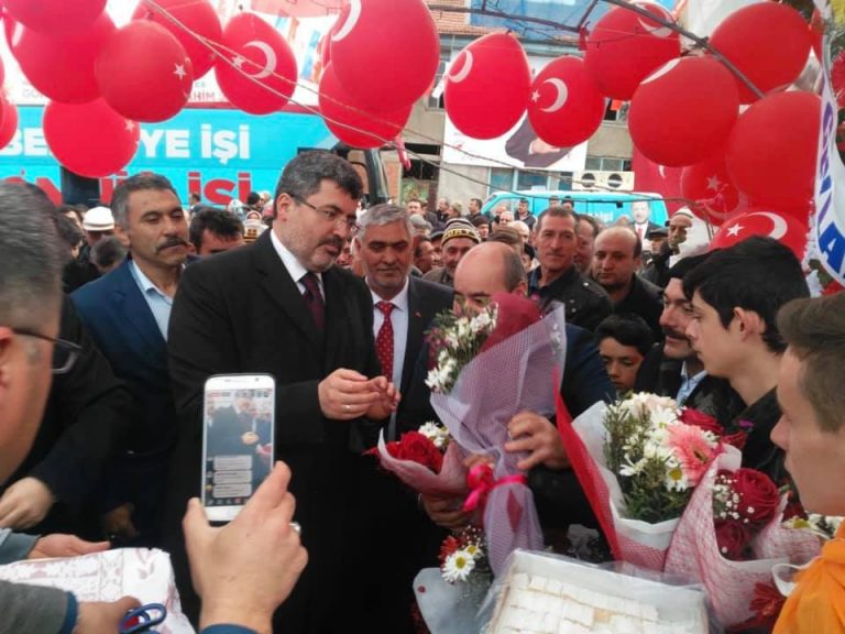 53026356_2139930726091287_5410337222933086208_n_2139930722757954