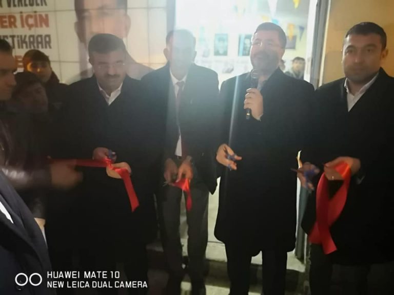 53036317_2122403374510689_4819270059950080000_n_2122403364510690