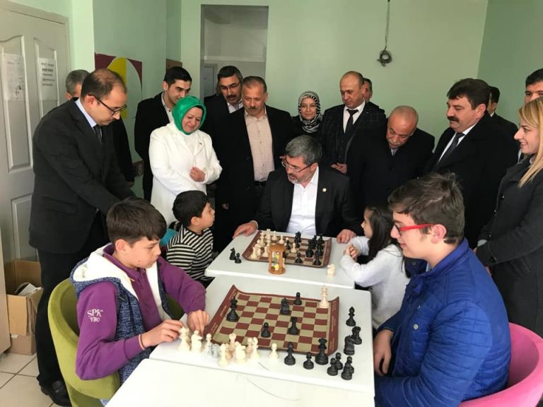 53169441_2131246773626349_9101662142678958080_n_2131246770293016