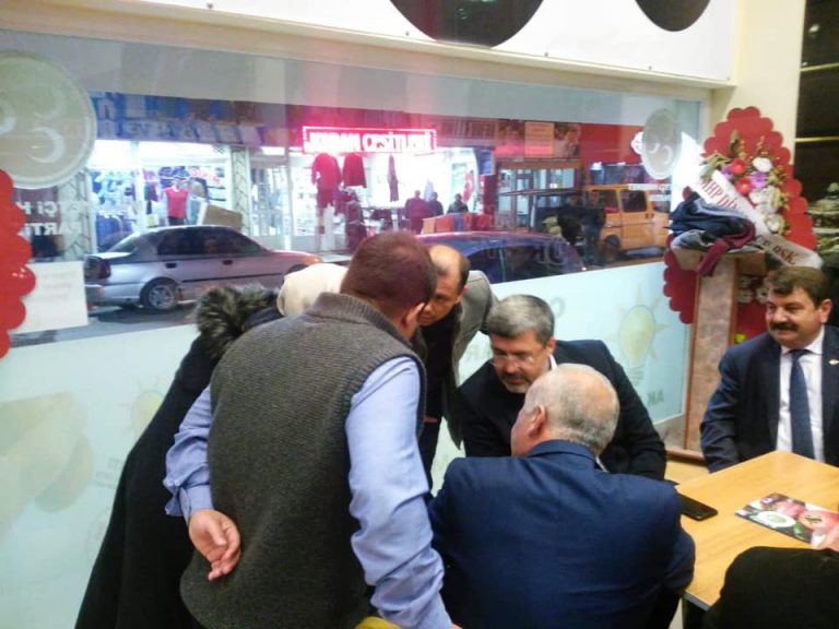 53203683_2132834240134269_8575338274493562880_n_2132834233467603