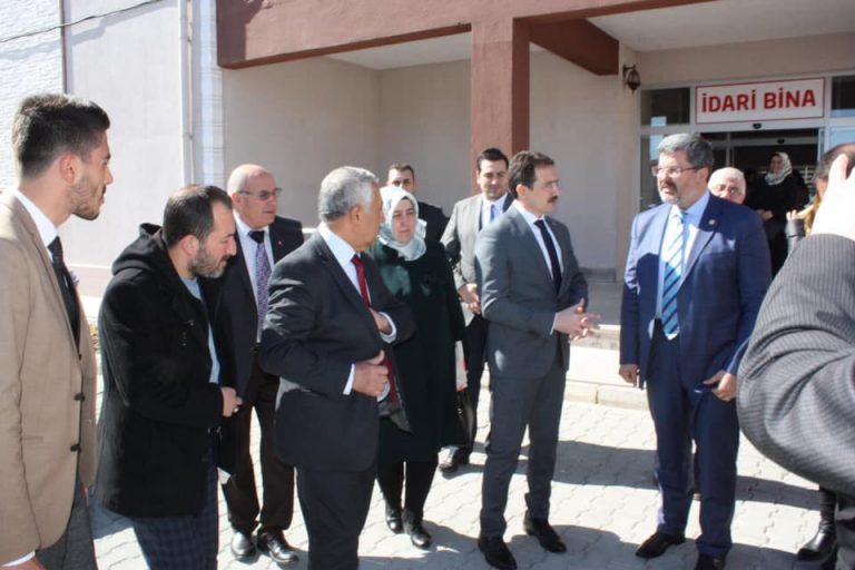 53216983_2142324269185266_1890553533212655616_n_2142324265851933