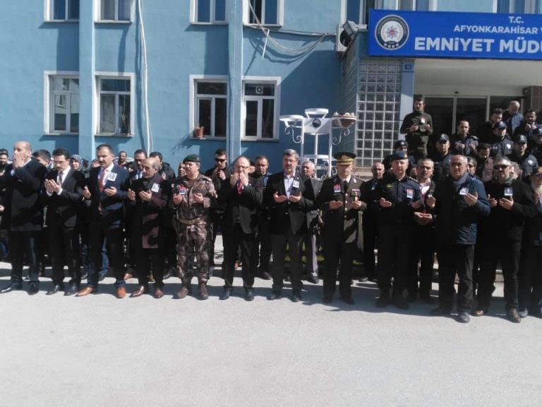 53258149_2140900702660956_4296711495103807488_n_2140900692660957