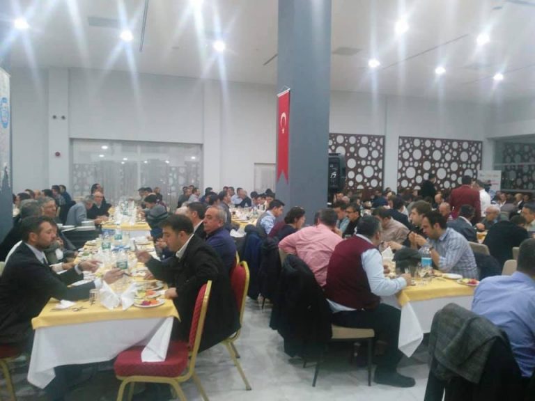 53292280_2139987302752296_958441739016732672_n_2139987292752297