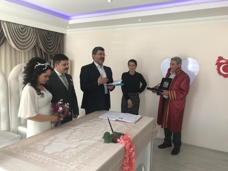 53386697_2145070358910657_5958926506523623424_n_2145070355577324