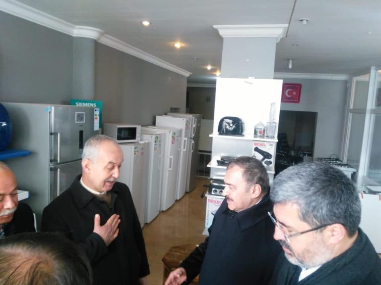 53393875_2130932950324398_354285749098512384_n_2130932940324399