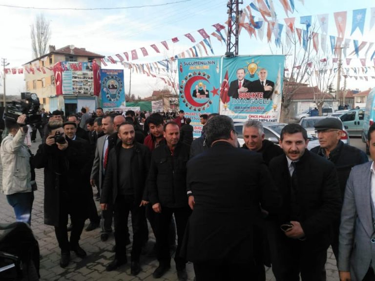 54257087_2144164282334598_9119534635468980224_n_2144164275667932