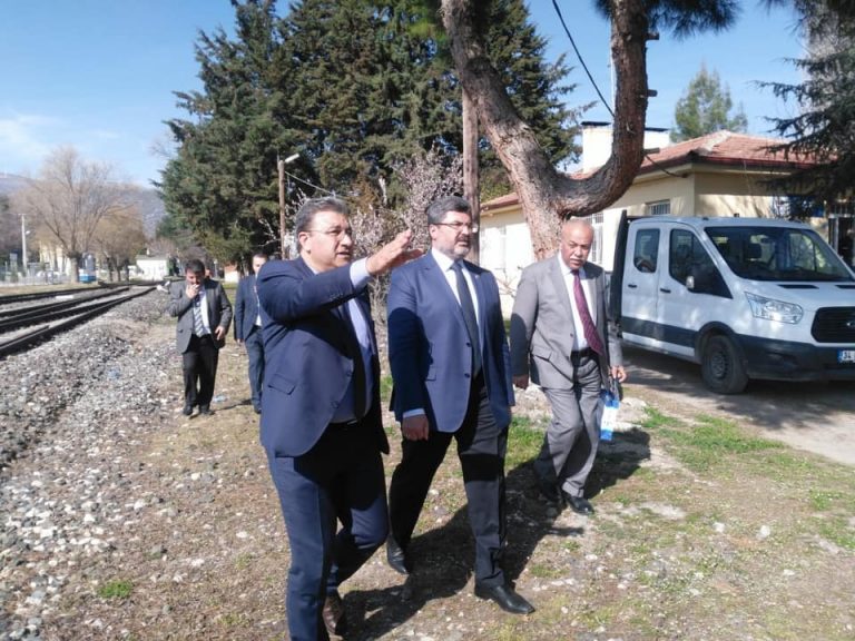 54268000_2150165911734435_1390171082811506688_n_2150165905067769