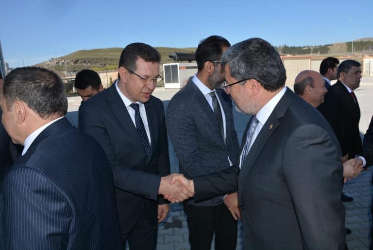 54433765_2157037057713987_7966239653390974976_n_2157037054380654