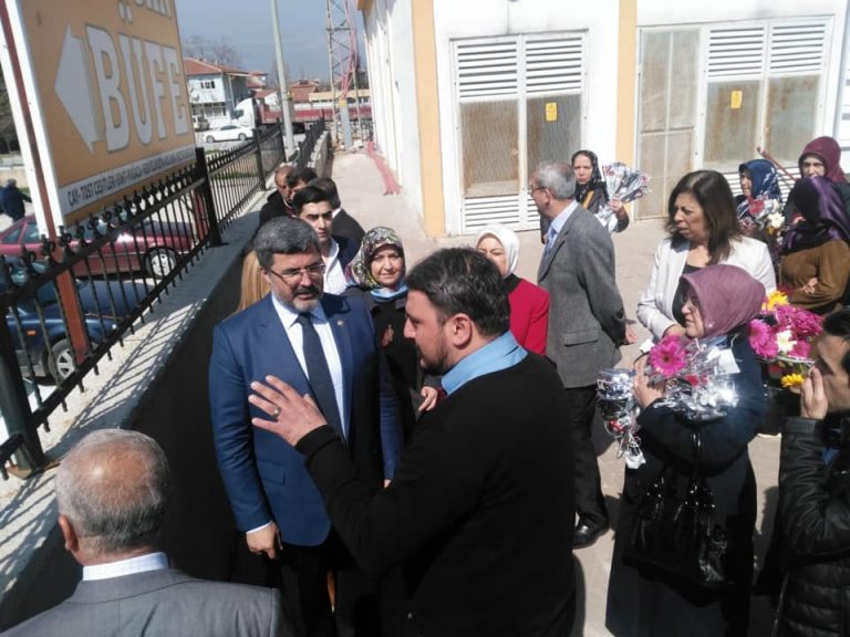 54436947_2150462025038157_6450912519199391744_n_2150461985038161