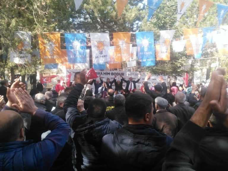 54515025_2160151540735872_676361670133547008_n_2160151537402539