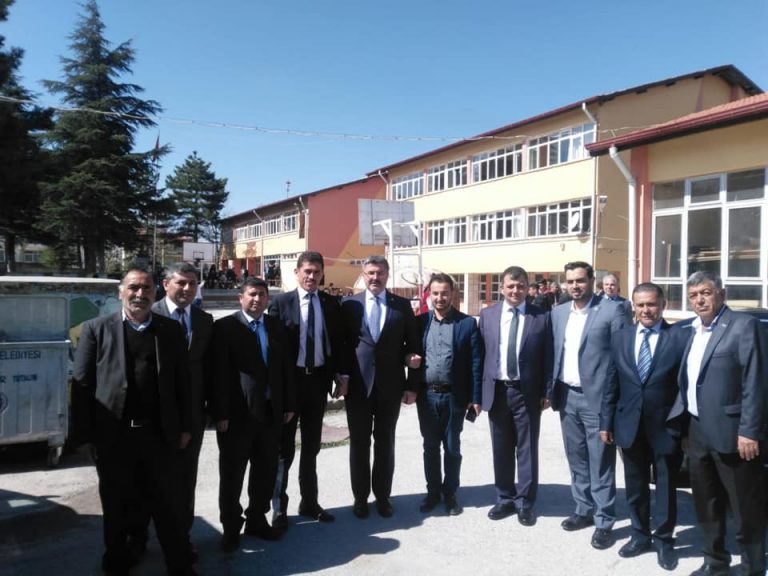 54515825_2159885134095846_2625376056206426112_n_2159885117429181