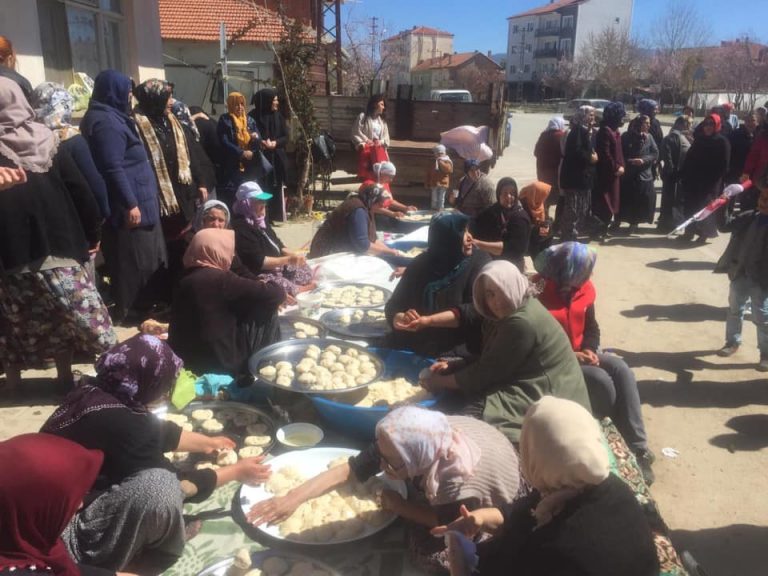 54516318_2164384443645915_6489271632329179136_n_2164384433645916