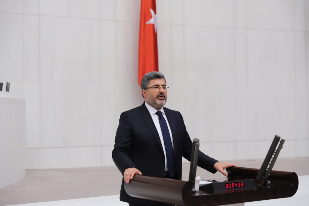 “Bu Devlete Bu Millete Bu Anayasaya Sadakat Elbette İstenecek”