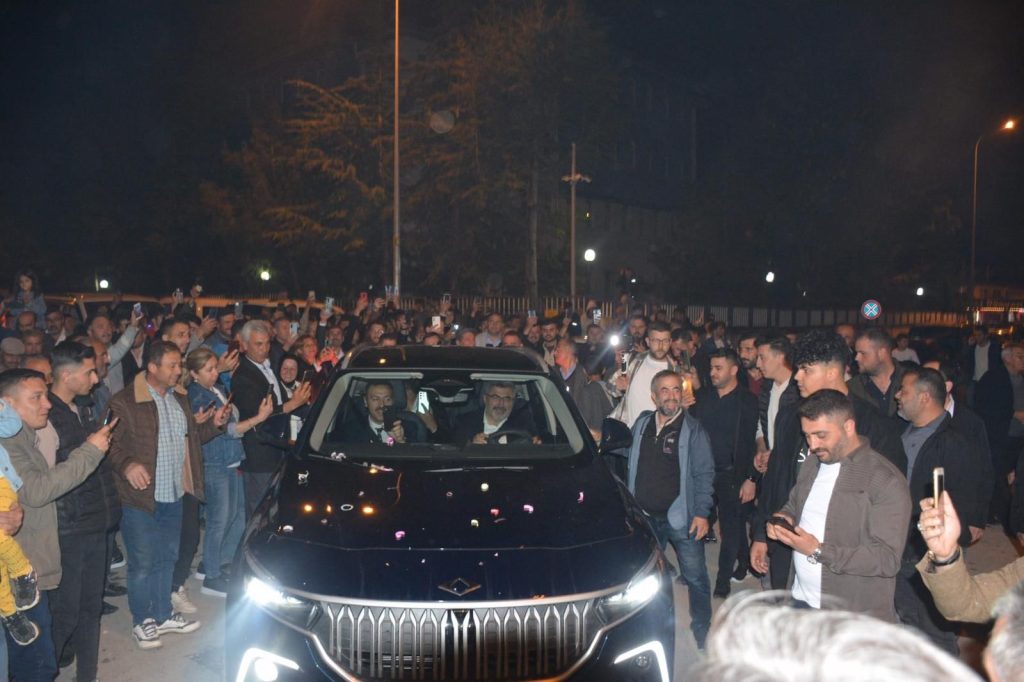 “Milli Lider Erdoğan ile Yola Devam”