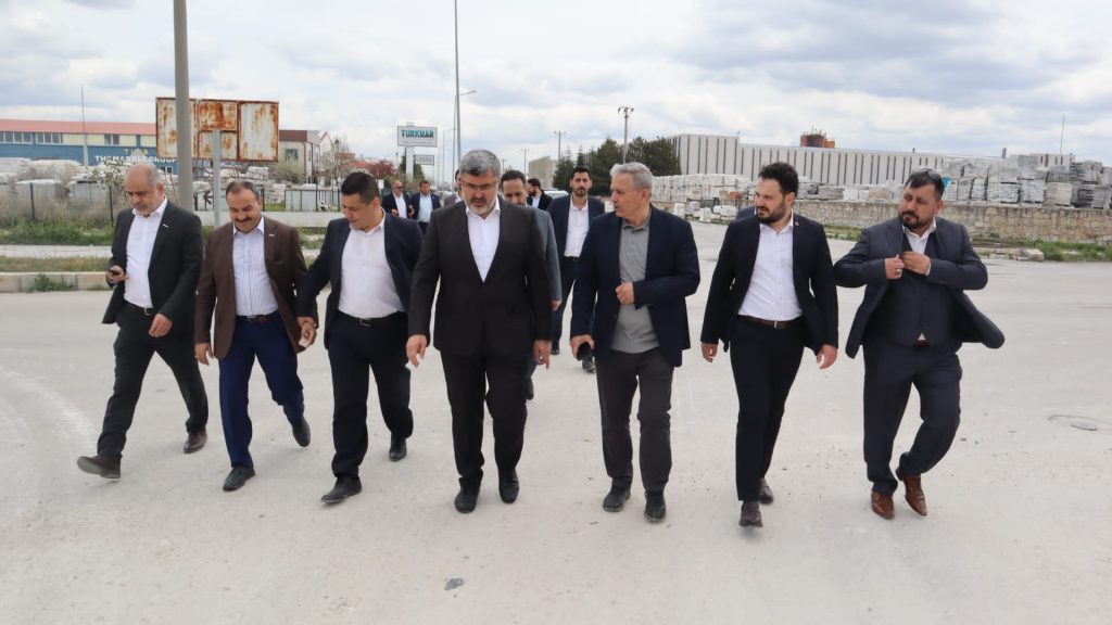 OSB’de Özkaya’ya Teşekkür