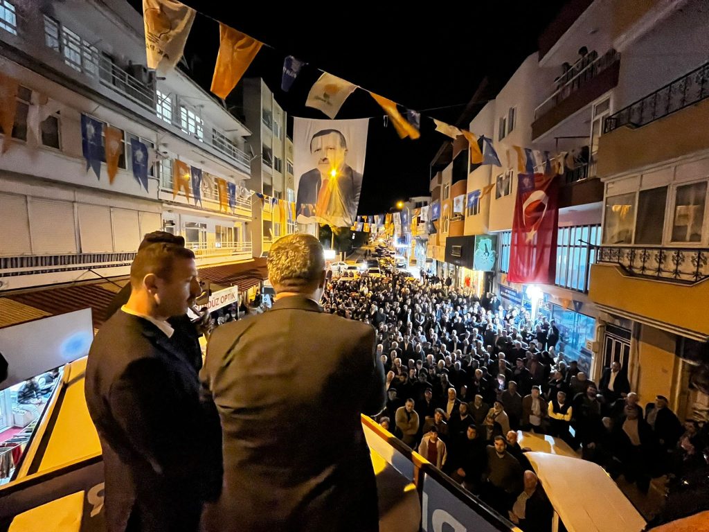 Özkaya,  İlçelerde Ziyaretlerine Devam Etti.